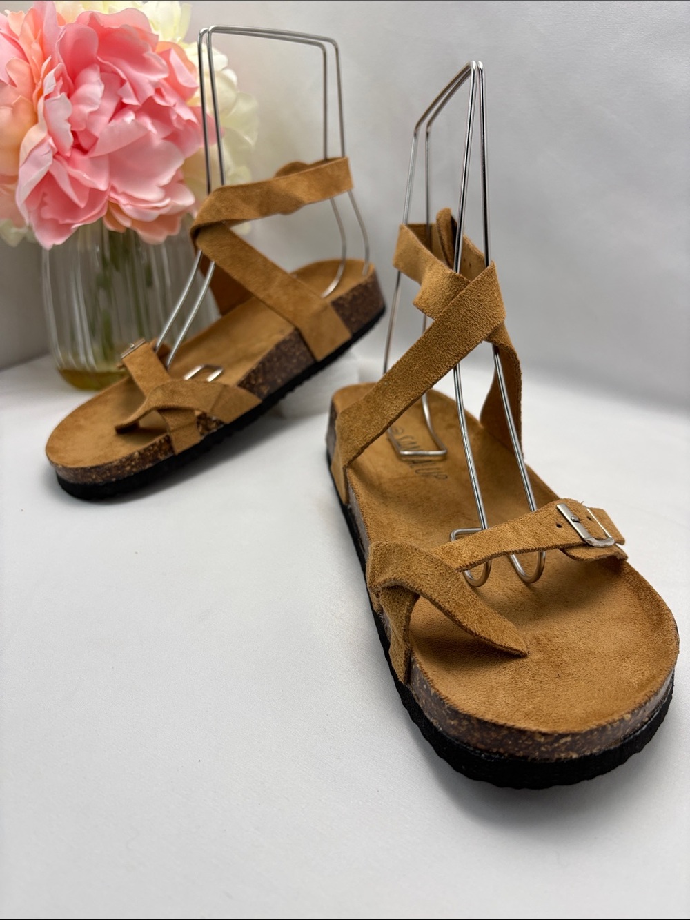 Sandalup Women’s 9 Suede Cross-Strap Sandals in Tan #354
